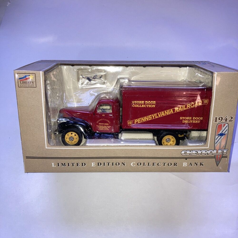 Liberty Classic by Spec Cast 1942 Chevrolet Pennsylvania Railroad